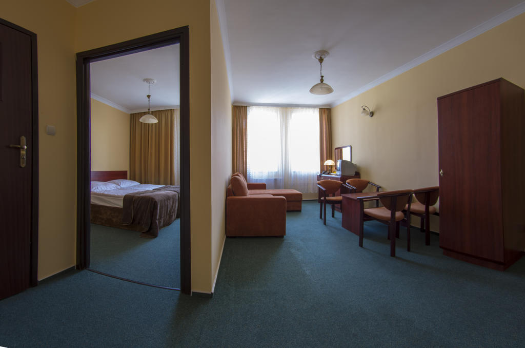 Hotel Morze 乌斯特卡 外观 照片