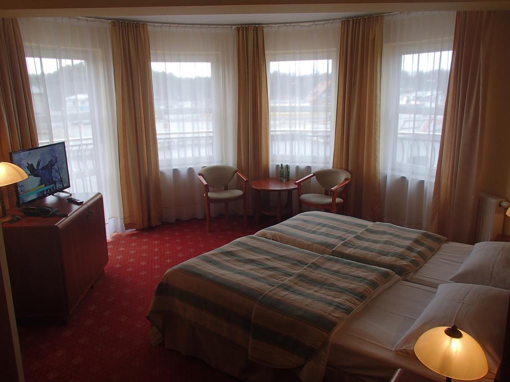 Hotel Morze 乌斯特卡 外观 照片